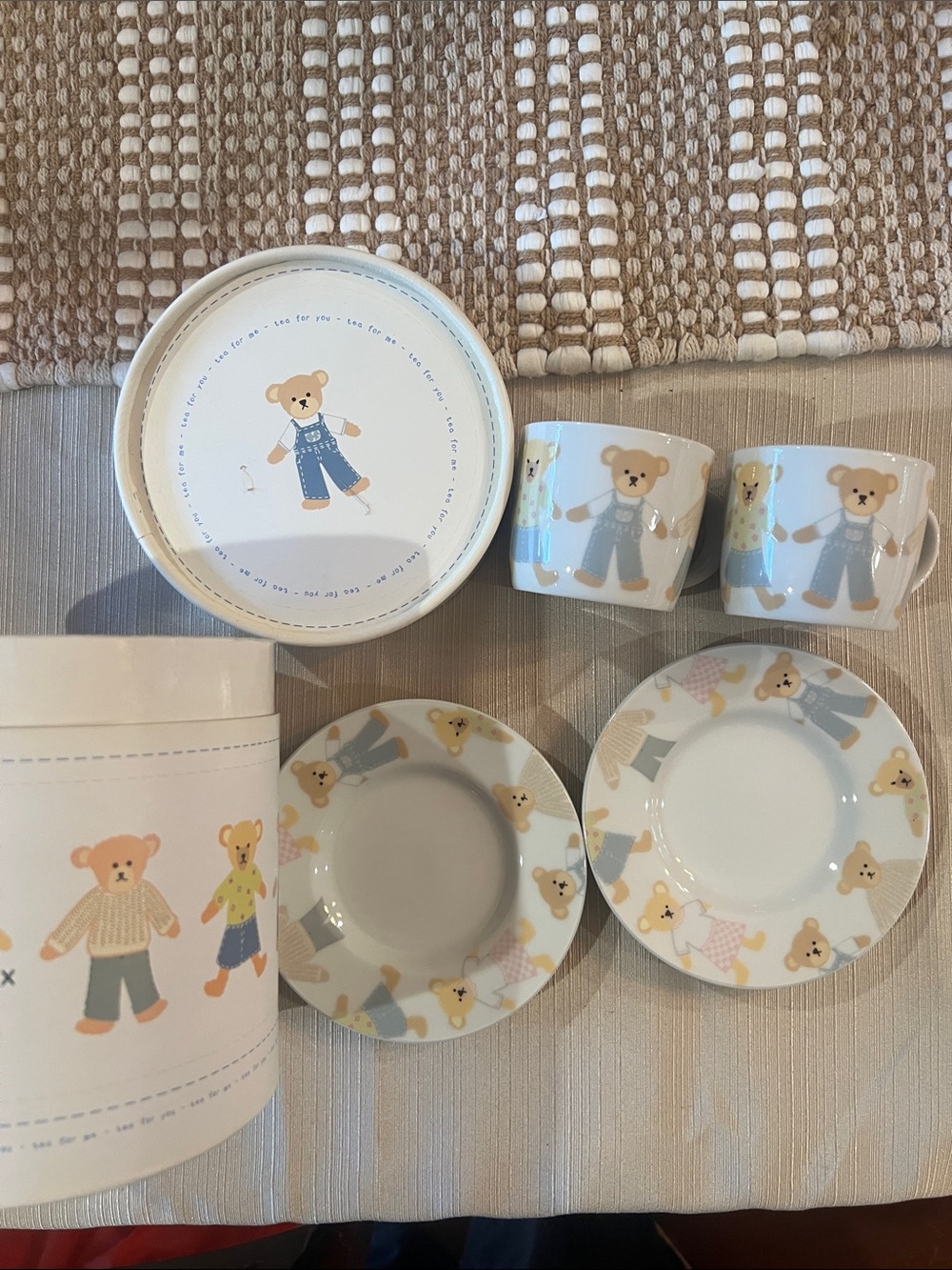 Teddy Bear Ceramic Tea Set in White and Cream - Cute Kids Tableware